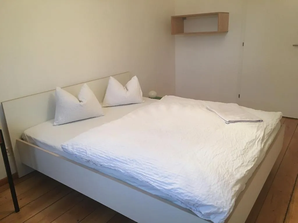 B&B Adriana Basilea Suiza