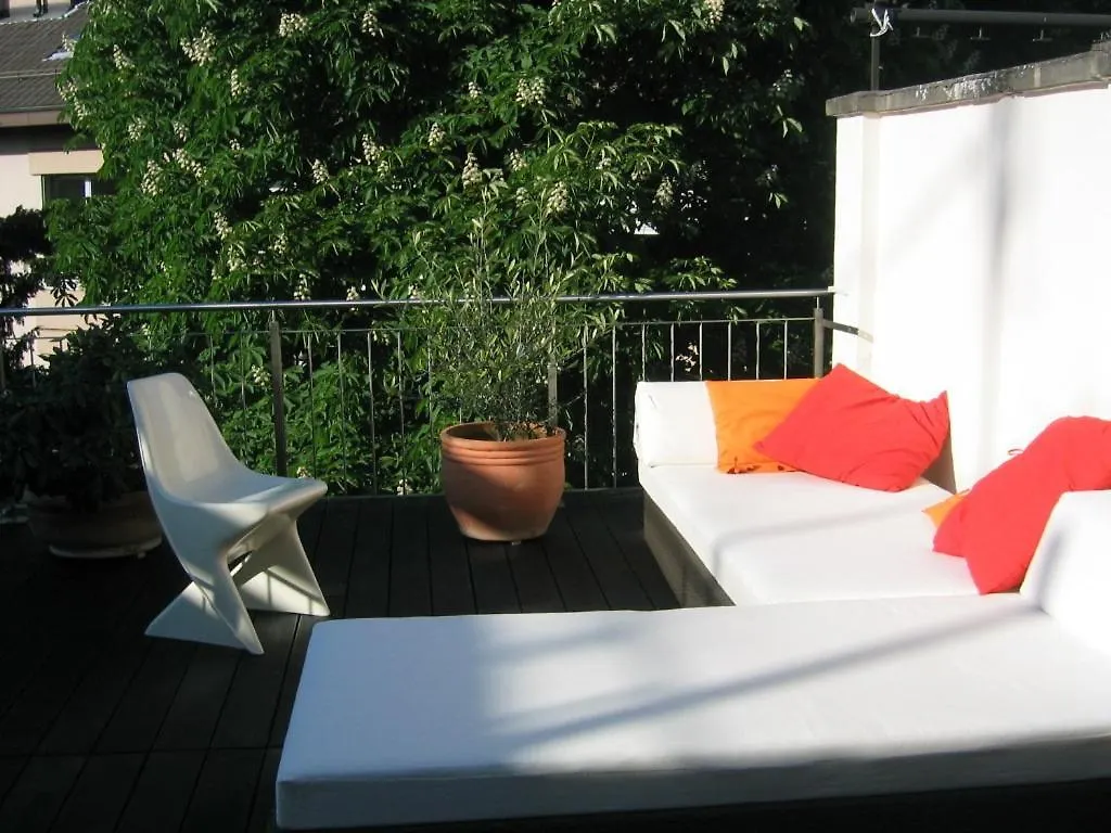 B&B Adriana Basilea 0*,